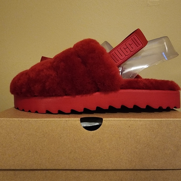 NIB UGG Super Fluff Slipper - Picture 5 of 8